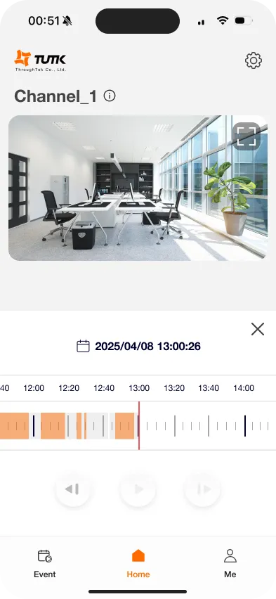 Kalay Mobile timeline playback view with colored event segments on a timeline bar, drag-to-scrub and pinch-to-zoom controls, and a date picker